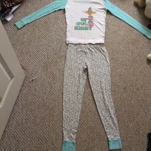 These items of clothing are to small